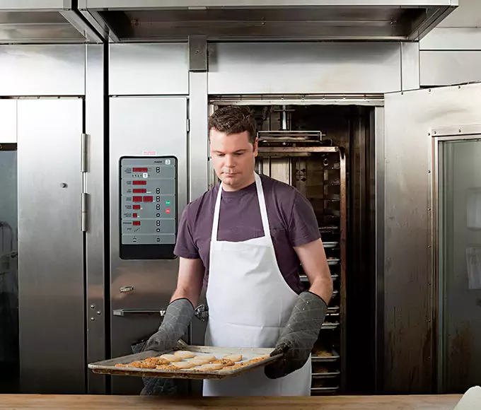 Why Sanford, ME Kitchens Trust Appliance Repair Sanford for Commercial Oven Repair?