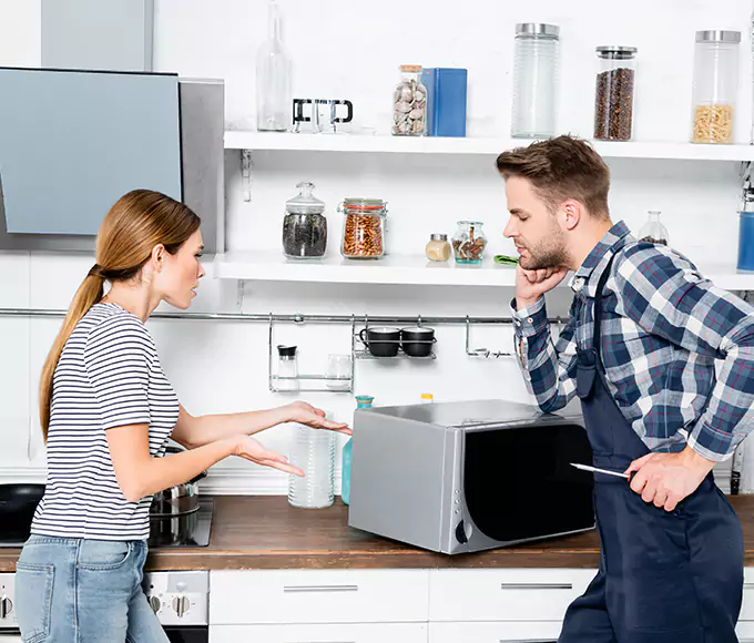 Why Sanford Homeowners Trust Appliance Repair Sanford for Every Microwave Fix?